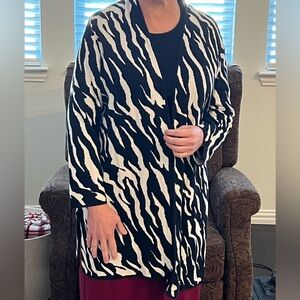 Kasper Black and White Animal Print Cardigan